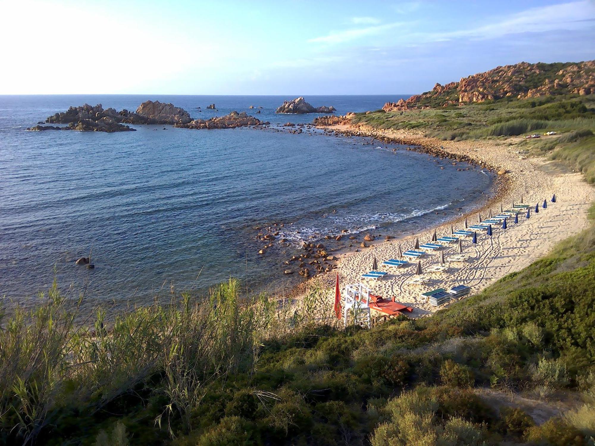 Gli Oleandri Di Calarossa - 5M Walk To The Beach Isola Rossa Eksteriør billede